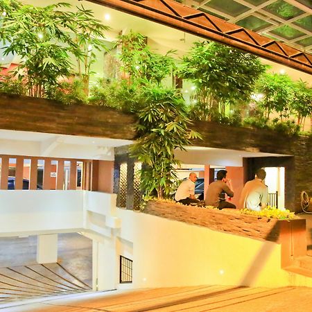 Kyo Serviced Apartment Cilandak  Exterior photo